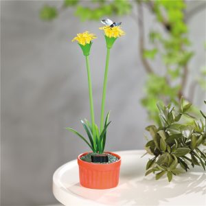 Szolár színes virág - 8 x 8 x 32 cm - 10 melegfehér LED - sárga    Garden of Eden 11735C - Image 2